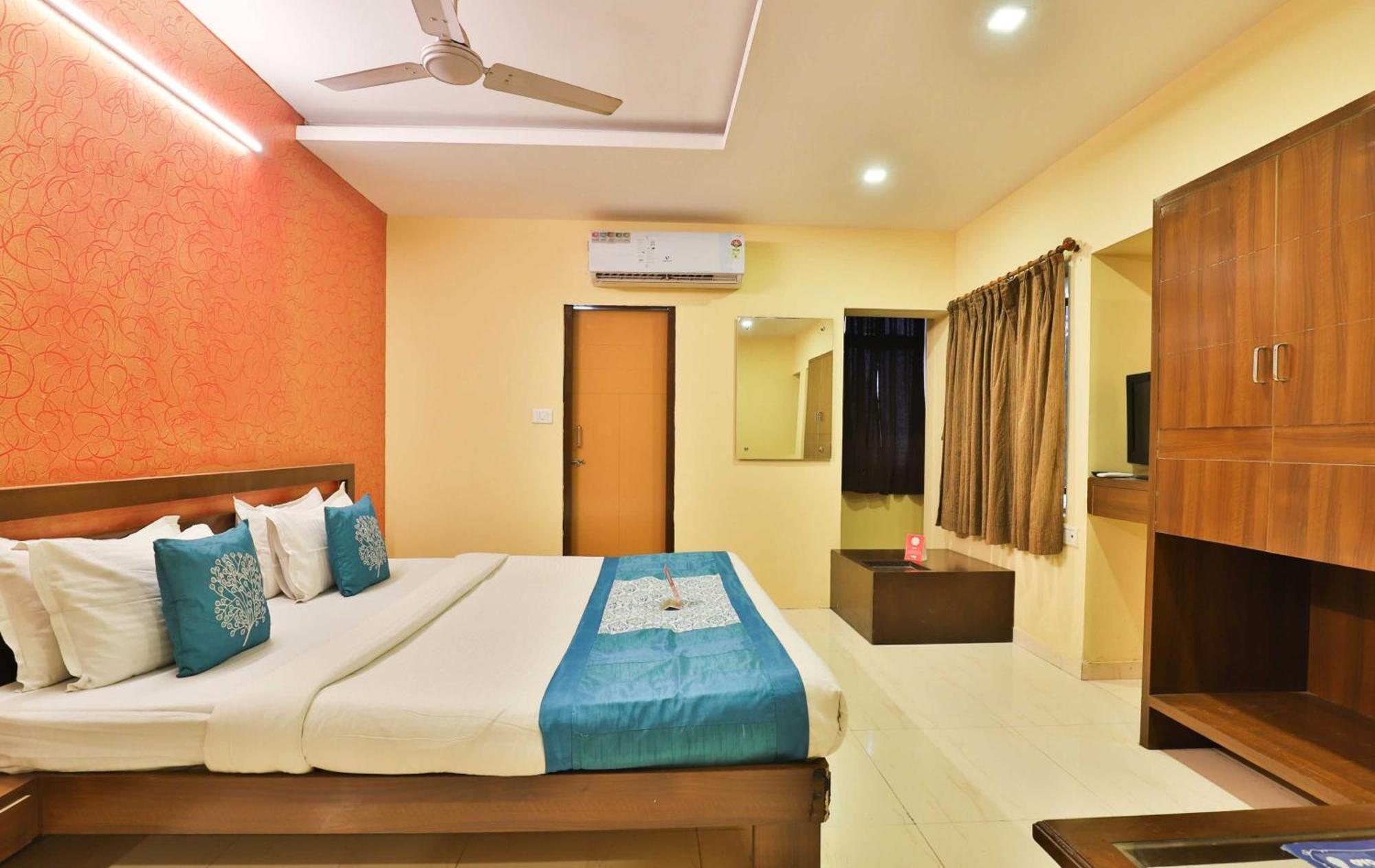 Hotel O Sunrise Gorwa Luaran gambar