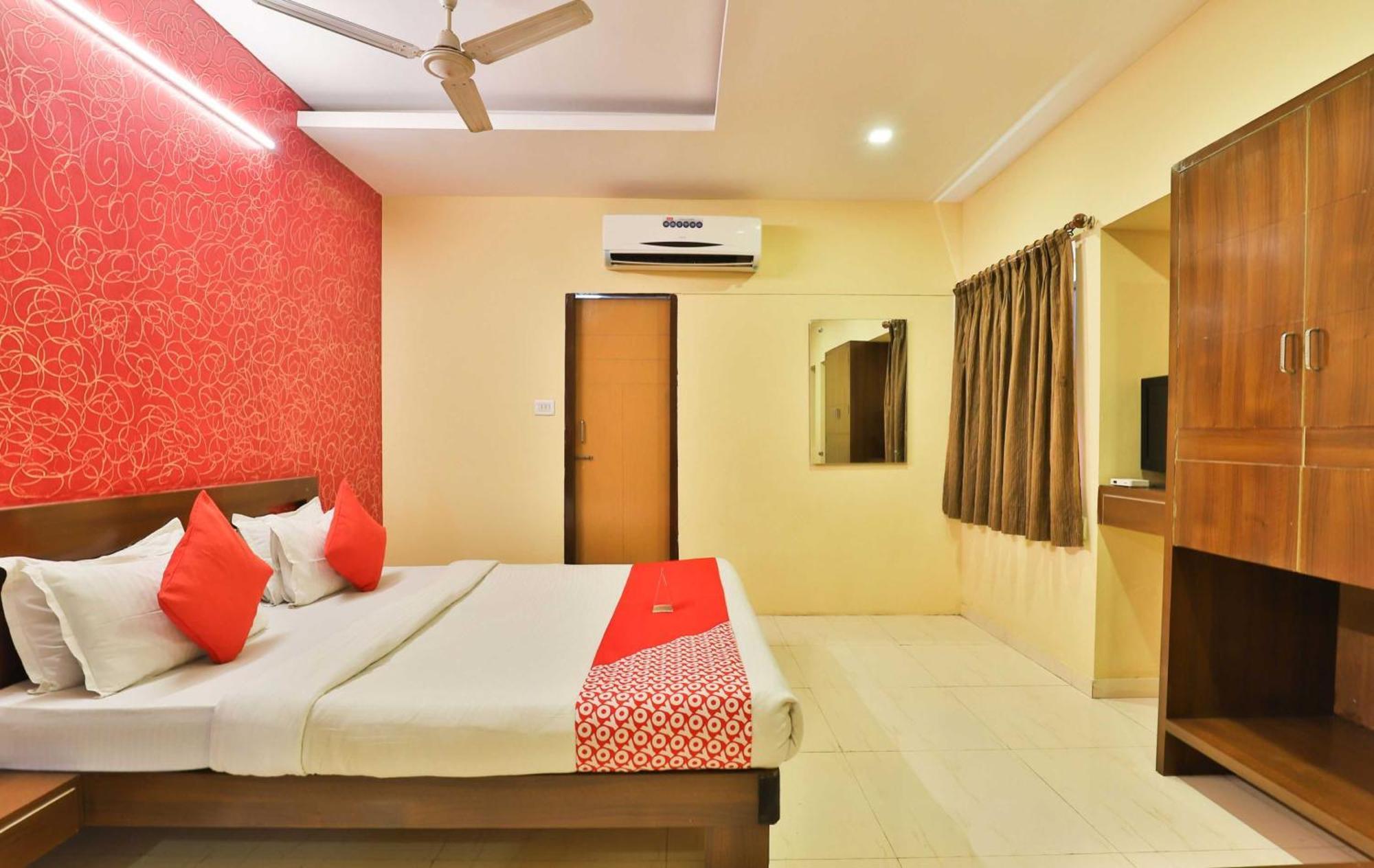 Hotel O Sunrise Gorwa Luaran gambar