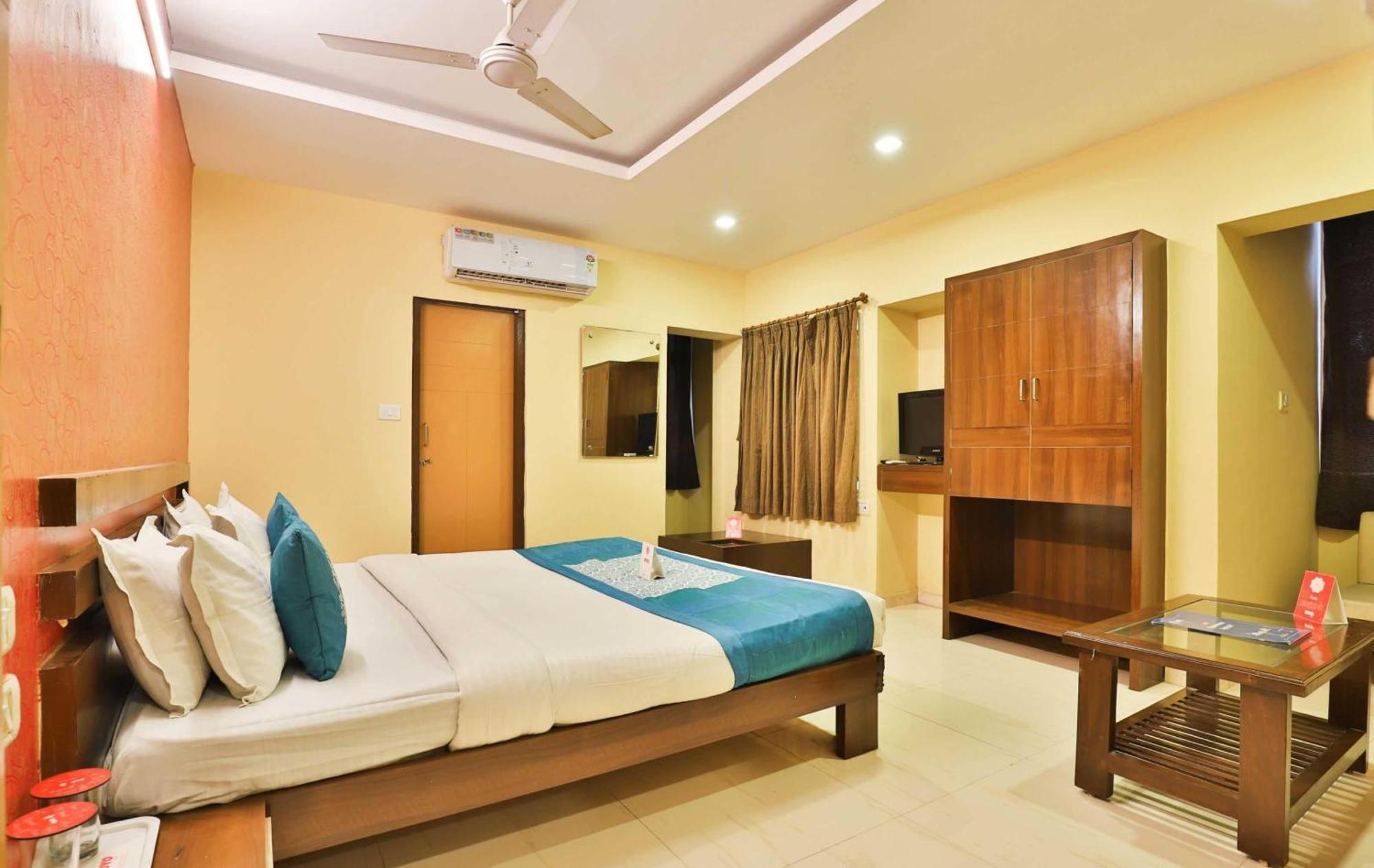 Hotel O Sunrise Gorwa Luaran gambar